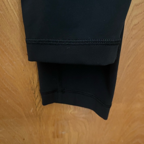 LULULEMON x Soul cycle crop leggings 6 - Picture 4 of 9